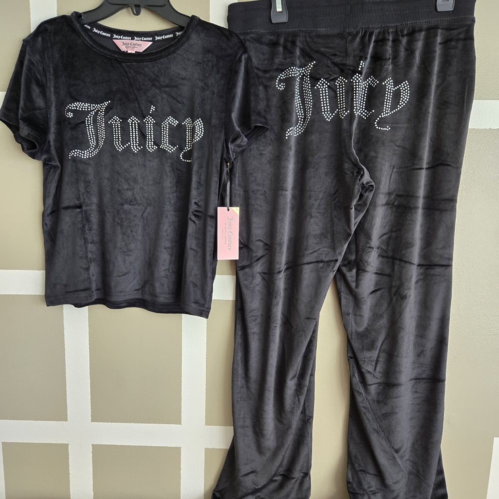 Juicy Couture Black Velour 2-Piece Set 💎